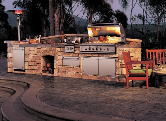 summer-outdoor-kitchen