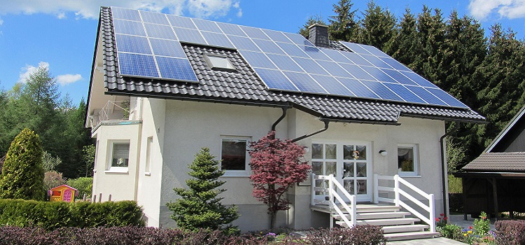 4 Ways Going Solar Can Improve Your Home and Living
