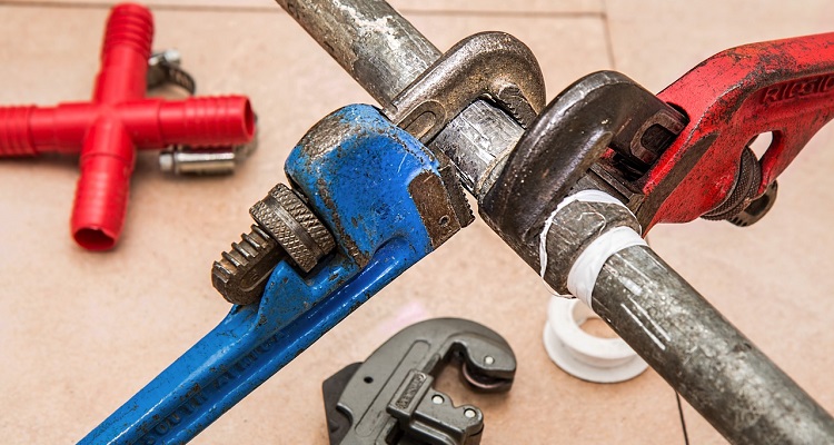 home plumbing practices that help avoid costly damages