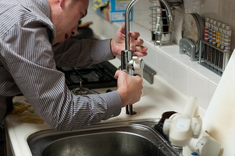 emergency plumbing service in Los Angeles, CA