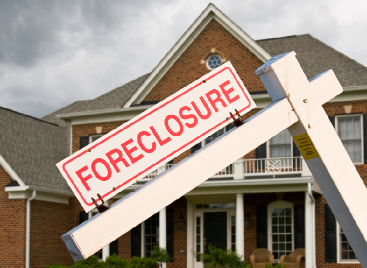 How to Buy a Foreclosed Home in Texas