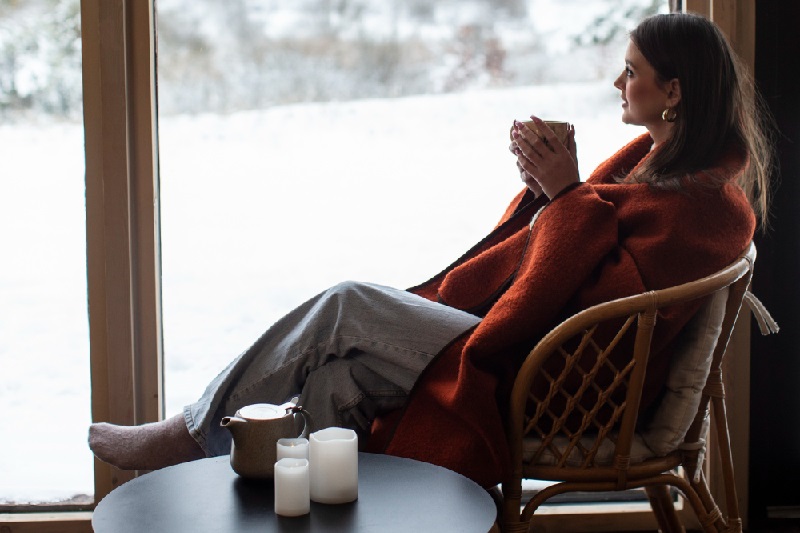 Cozy Home Guide to Stay Warm in Winters