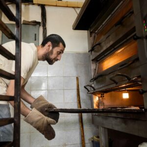 How to Prevent Grease Build-Up in a Rental Oven